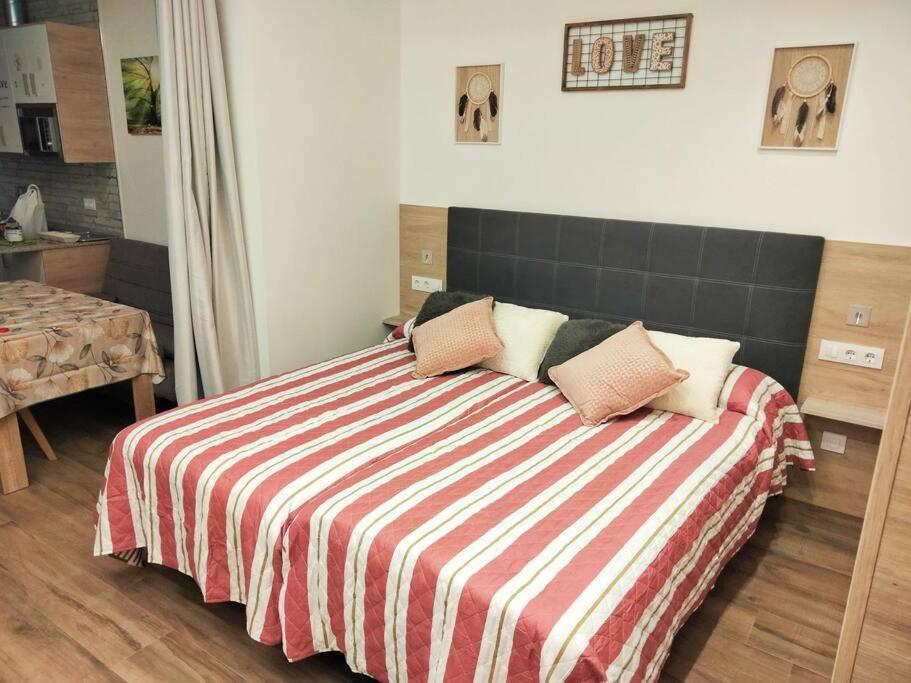 Loft La Calahorra Del Bere Con Posibilidad De Aparcamiento Pregunta Por El Pack Mas Amor Kordoba Bagian luar foto